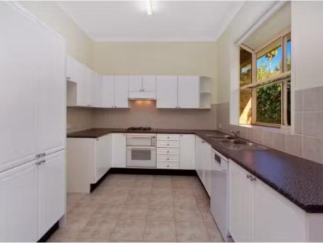 Nice 19A Wollstonecraft Avenue, Avalon Beach House for rent L.