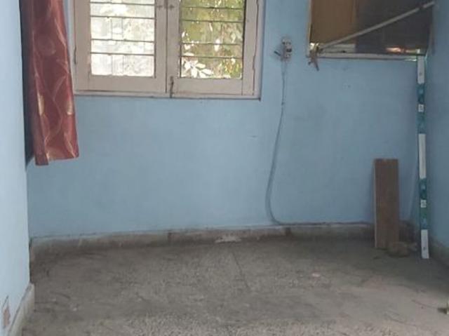 Rental | 1.5 BHK 450 Sq.Ft. Apartment in Mayur Vihar