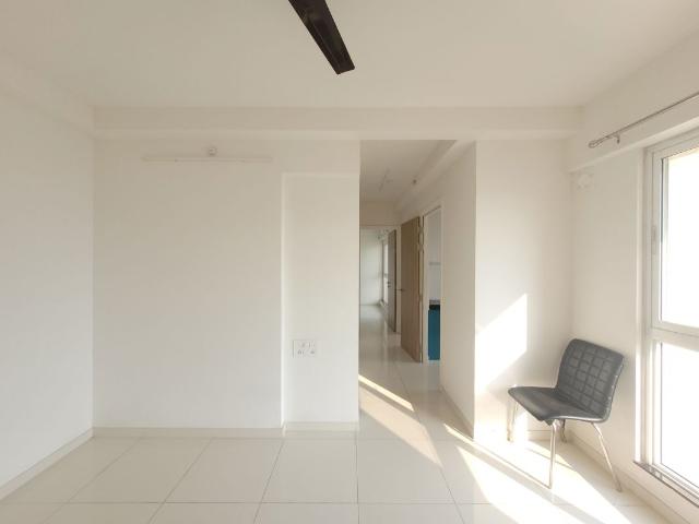 Rental | 1.5 BHK 515 Sq.Ft. Apartment in Godrej Emerald
