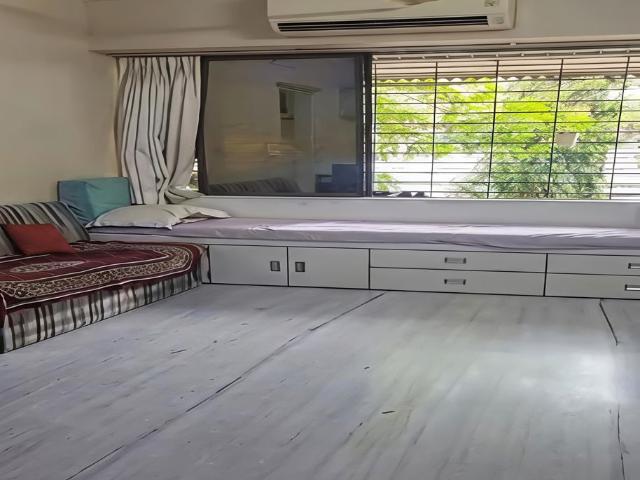 Rental | 1.5 BHK 550 Sq.Ft. Apartment in Dadar East