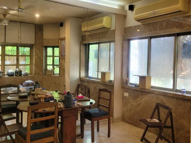 Rental | 1.5 BHK 575 Sq.Ft. Apartment in Adarsh Nagar CHS Worli