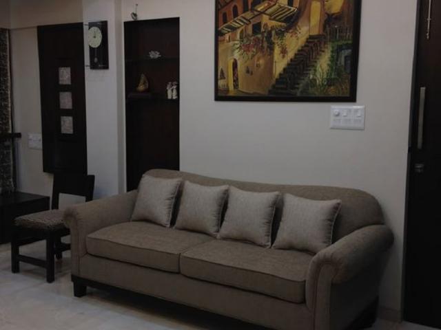 Rental | 1.5 BHK 600 Sq.Ft. Apartment in Bandra West