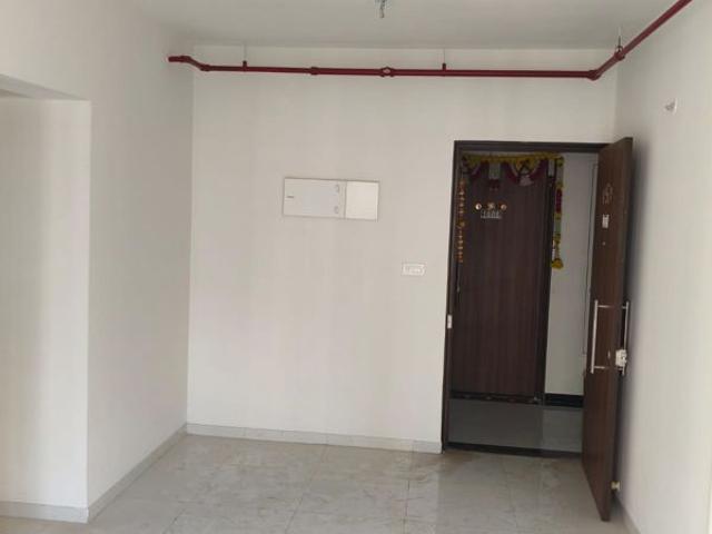 Rental | 1.5 BHK 696 Sq.Ft. Apartment in Runwal Gardens Phase 2