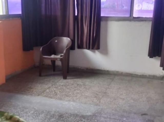 Rental | 1.5 BHK 750 Sq.Ft. Apartment in Mayur Vihar