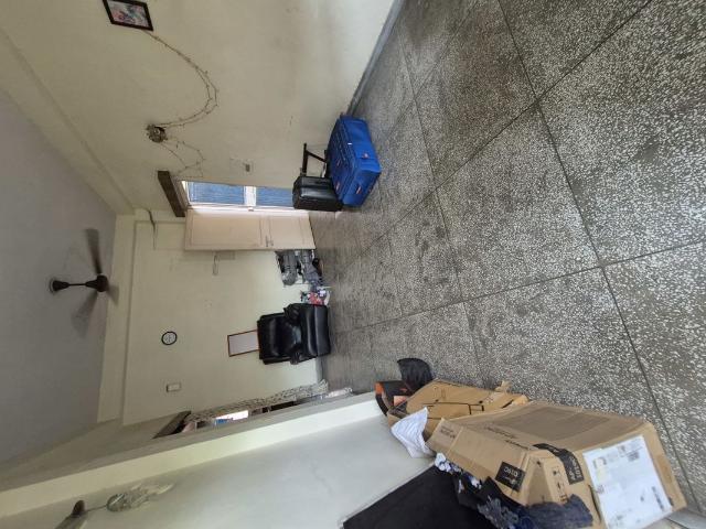 Rental | 1.5 BHK + 750 Sq.Ft. Apartment in Mayur Vihar