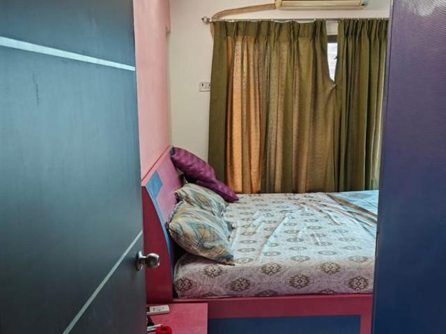 Rental | 1.5 BHK 750 Sq.Ft. Apartment in Ankur Building