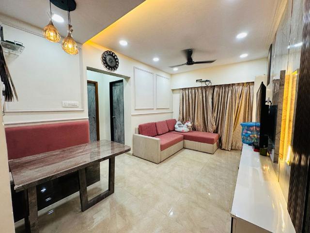 Rental | 1.5 BHK 750 Sq.Ft. Apartment in Ankur Building