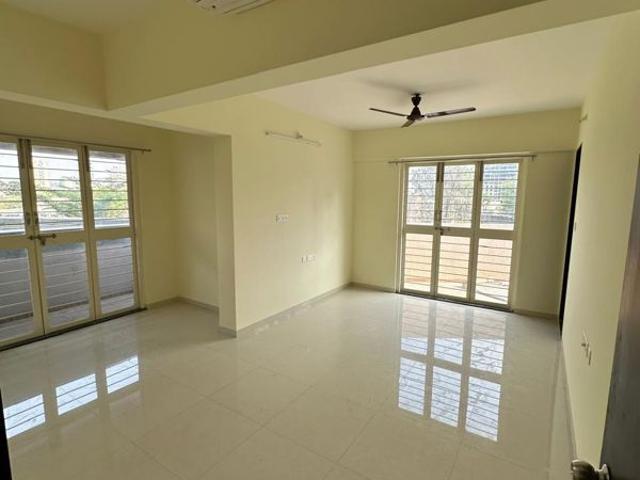 Rental | 1.5 BHK + 1000 Sq.Ft. Apartment in Yashada Splendid Radiance