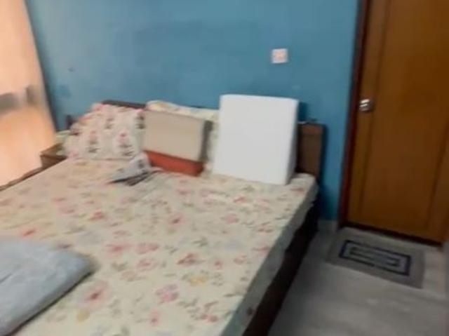 Rental | 1.5 BHK + 1000 Sq.Ft. Apartment in Sarita Vihar
