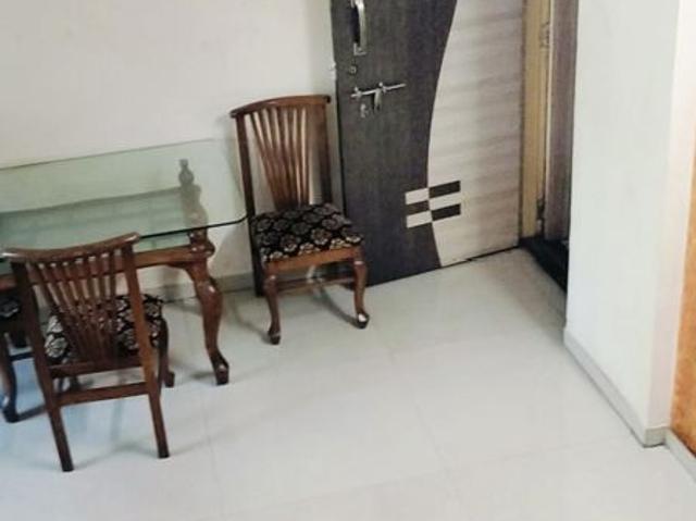 Rental | 1.5 BHK + Extra Room 720 Sq.Ft. Apartment in Monalisa Plaza