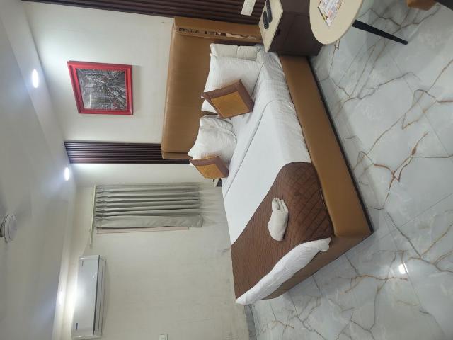 Rental | 1.5 BHK + Pooja Room,Study Room 850 Sq.Ft. Apartment in Pitampura