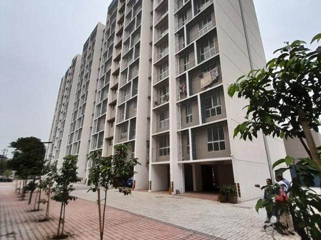 Rental | 1.5 BHK + Prayer Room 750 Sq.Ft. Apartment in Neel Sidhi Infinity