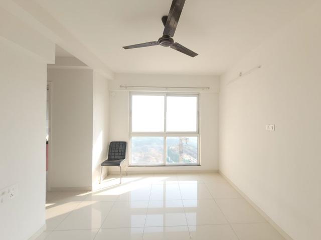 Rental | 1.5 BHK + Store Room 515 Sq.Ft. Apartment in Godrej Emerald