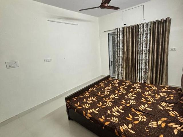 Rental | 1.5 BHK + Study Room 850 Sq.Ft. Apartment in Pitampura