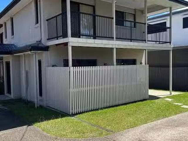 Cheap 1 2/16 Suller Street, Caloundra, QLD 4551