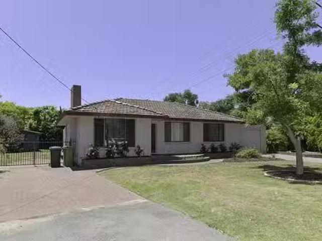 Rental! 1 Teele Street, Beckenham, WA 6107