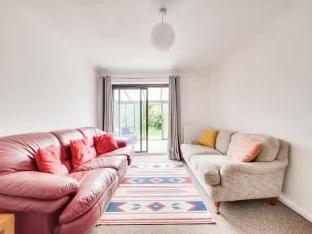 Rental! 1 BA 5 bedroom house for rent in St Michaels Road, Can.