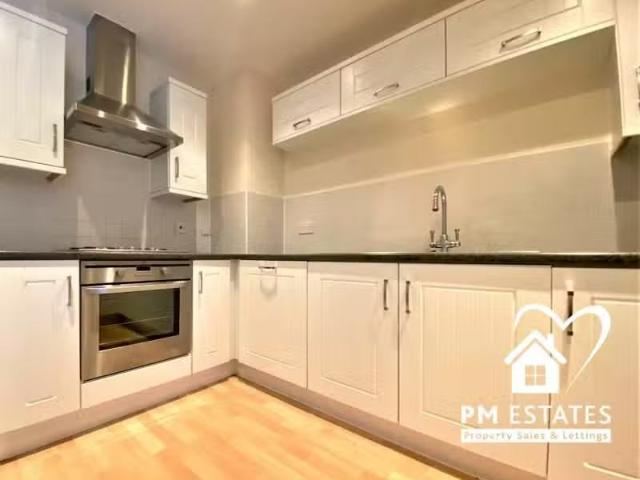 Unique 1 BA 1 bedroom apartment for rent in Riverside Wharf, B.
