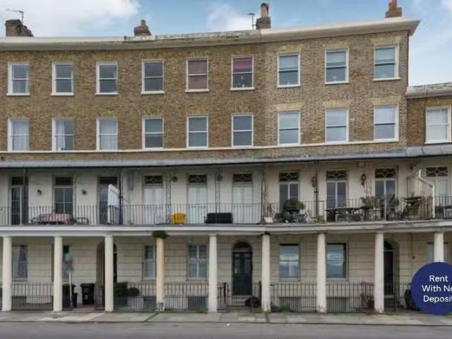Deal! 1 BA 1 bedroom flat for rent in Wellington Crescent, Ram.