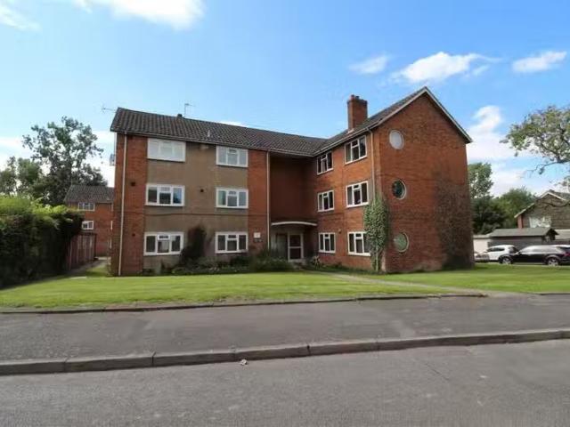 Unique 1 BA 1 bedroom flat for rent in Digby Road, Coleshill.