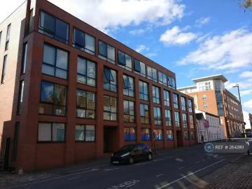 For Rent! 1 BA 1 bedroom flat for rent in George Street, Birmi.