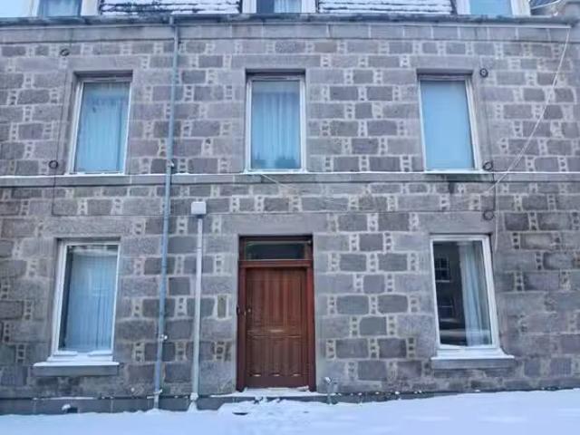 Cozy 1 BA 1 bedroom flat for rent in Menzies Road, Torry, Aber.