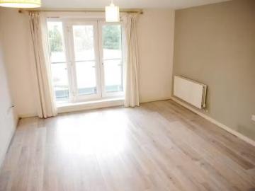 Just in! 1 BA 1 bedroom flat for rent in Parkhouse Court, Hatf.
