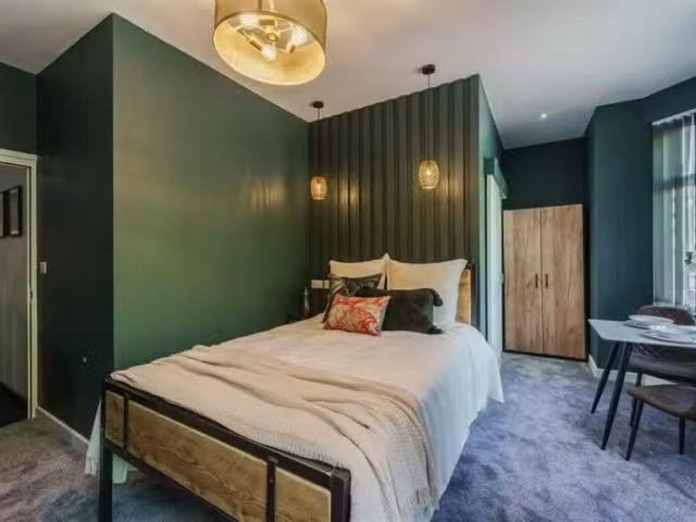 Rental! 1 BA 1 bedroom house share for rent in Holyhead Road.