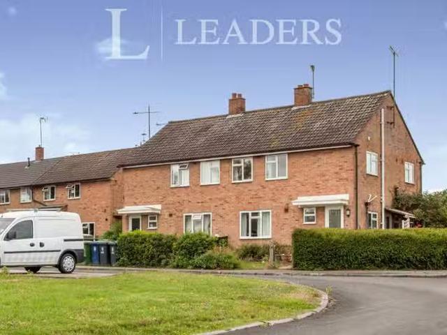 Cheap 1 BA 1 bedroom maisonette for rent in Chestnut Close, Ha.