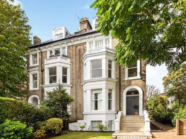 Cheap 1 BA 1 bedroom property to let in Cambridge Park, Twicke.