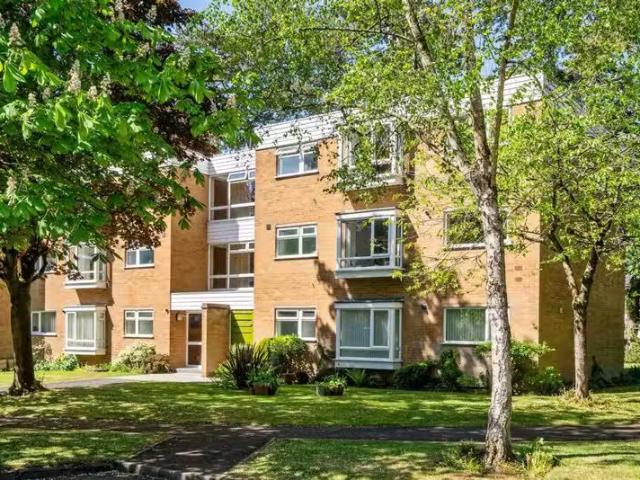 Cozy 1 BA 2 bedroom apartment for rent in White House Way, Sol.