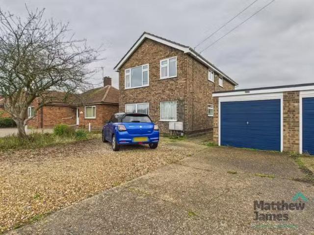 Rental! 1 BA 2 bedroom maisonette for rent in St. Johns Road.