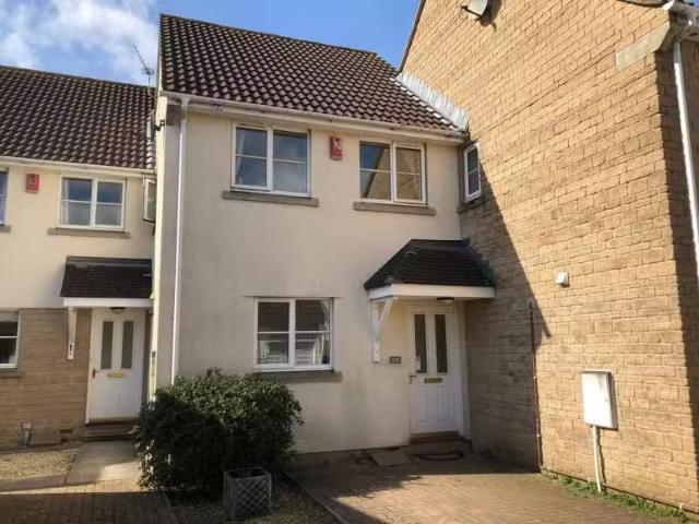 For Rent! 1 BA 2 bedroom terraced house for rent in Broadoak R.