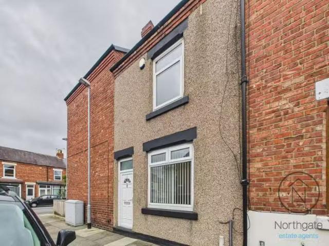 Cozy 1 BA 2 bedroom terraced house for rent in Reid Street, Da.
