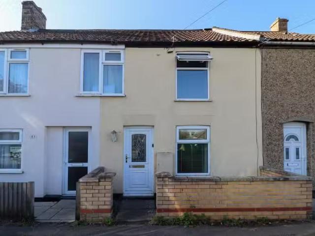 New 1 BA 2 bedroom terraced house for rent in Wisbech Road, Li.