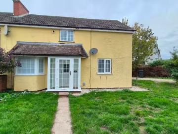 Nice 1 BA 3 bedroom semi detached house for rent in Grange Ave.