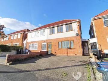 New 1 BA 3 bedroom semi detached house for rent in Higgins Lan.
