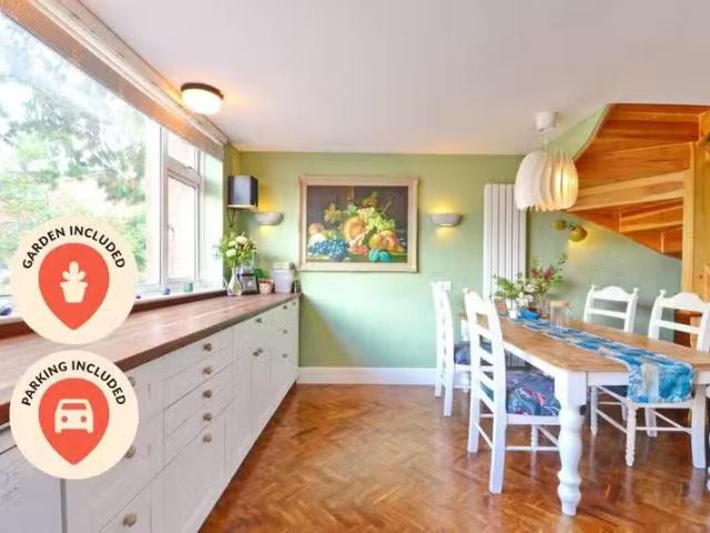 Unique 1 BA 3 bedroom semi detached house for rent in Matford.