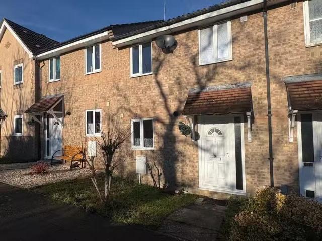Cozy 1 BA 3 bedroom terraced house for rent in Atterton Road.
