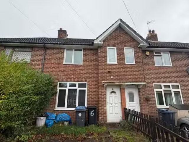 Just in! 1 BA 3 bedroom terraced house for rent in Dufton Road.