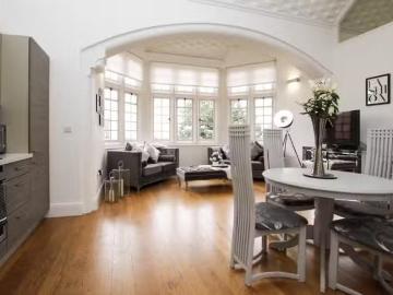 Unique 1 bedroom apartment for rent in The Galleries, Brentwoo.