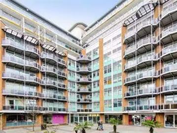 Cozy 1 bedroom apartment for rent in Gerry Raffles Square, Str.