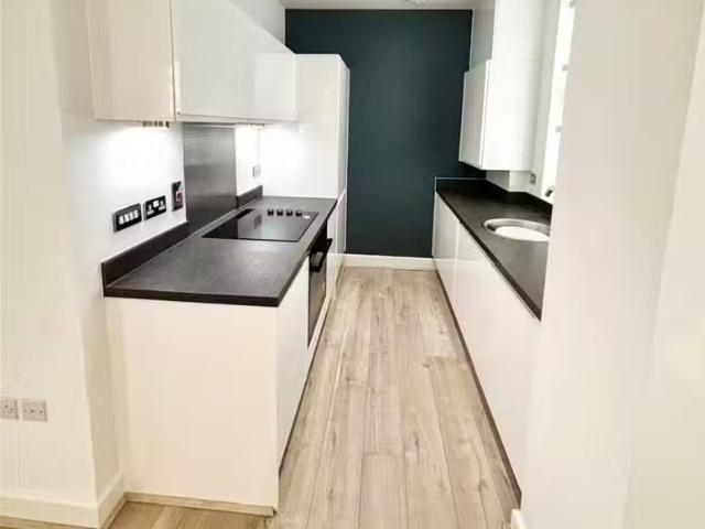 Cheap 1 bedroom apartment for rent in Grace Bartlett Gardens.