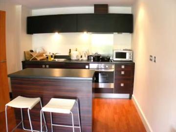 Rental! 1 bedroom apartment for rent in Sinope, 30 Ryland Stre.