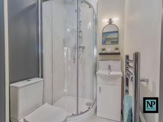 New 1 bedroom house of multiple occupation for rent in Prospec.