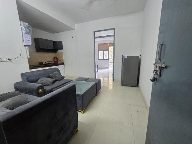 Rental | 1 BHK 1000 Sq.Ft. Apartment in Saket