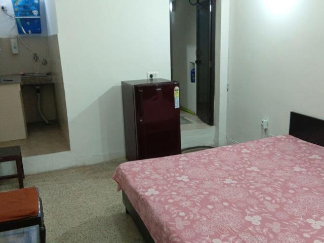Rental | 1 BHK 100 Sq.Yd. Apartment in Vasant Vihar