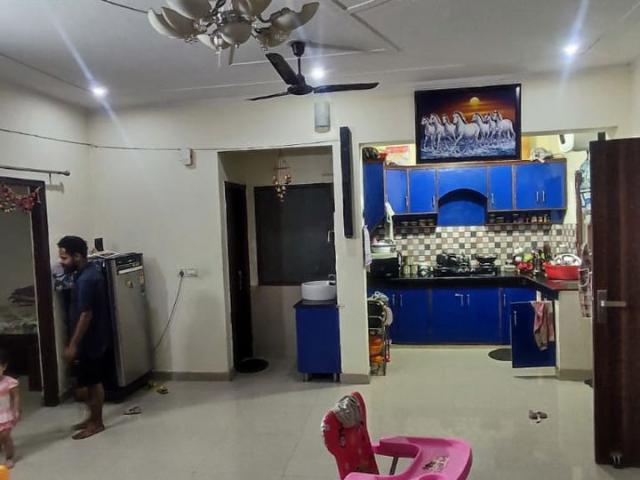 Rental | 1 BHK + 1020 Sq.Ft. Independent House in Sector 4