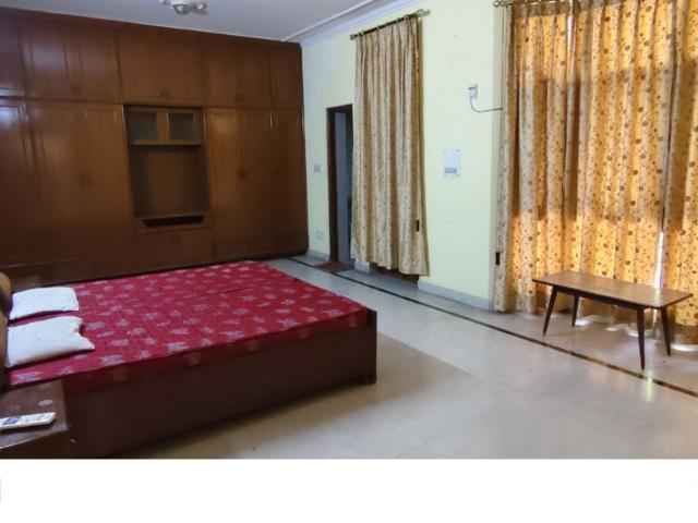 Rental | 1 BHK 1500 Sq.Ft. Independent House in Sector 41