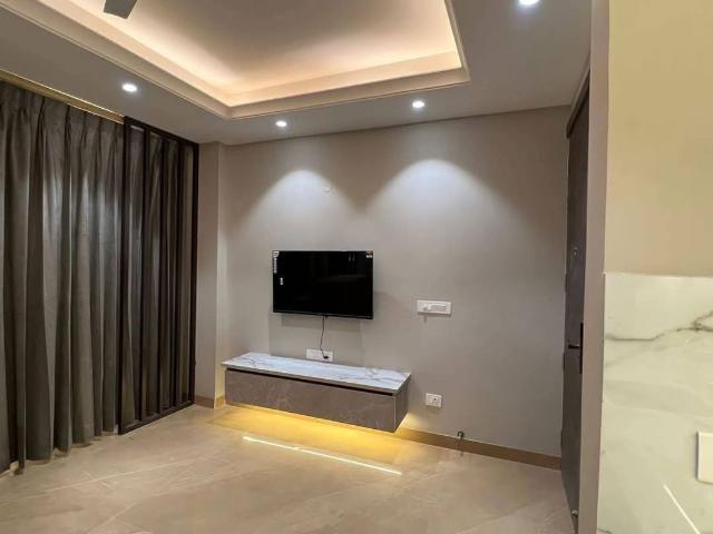 Rental | 1 BHK 1500 Sq.Ft. Independent House in Sushant Lok I